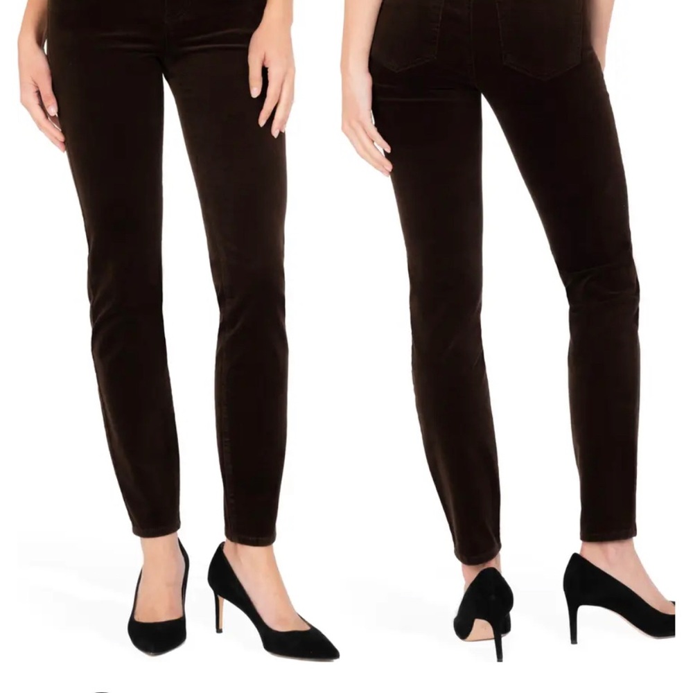 Kut from the Cloth Diana Skinny black Corduroy size 6
